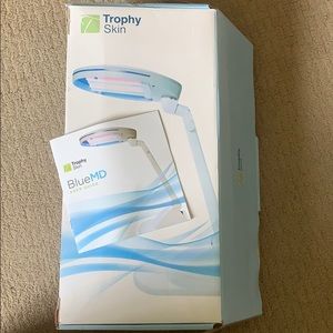 Trophy Skin Blue MD Acne Light